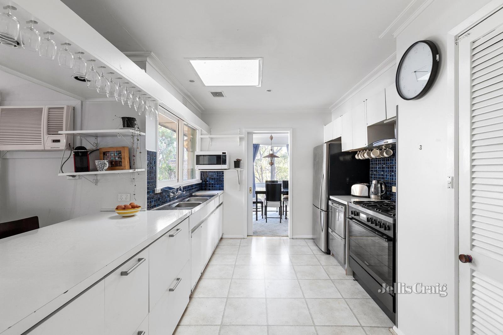 8 Hebden Street, Greensborough image 3