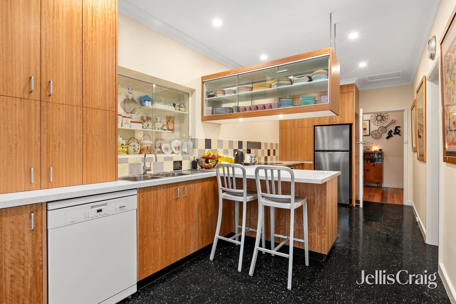 8 Hemingford Road, Bentleigh&nbsp;East image 6