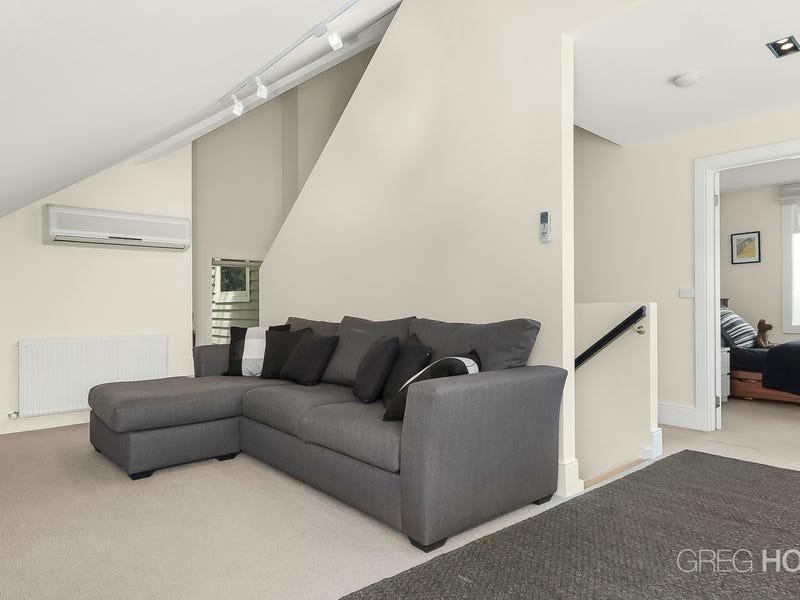 8 Heriot Place, Williamstown image 6