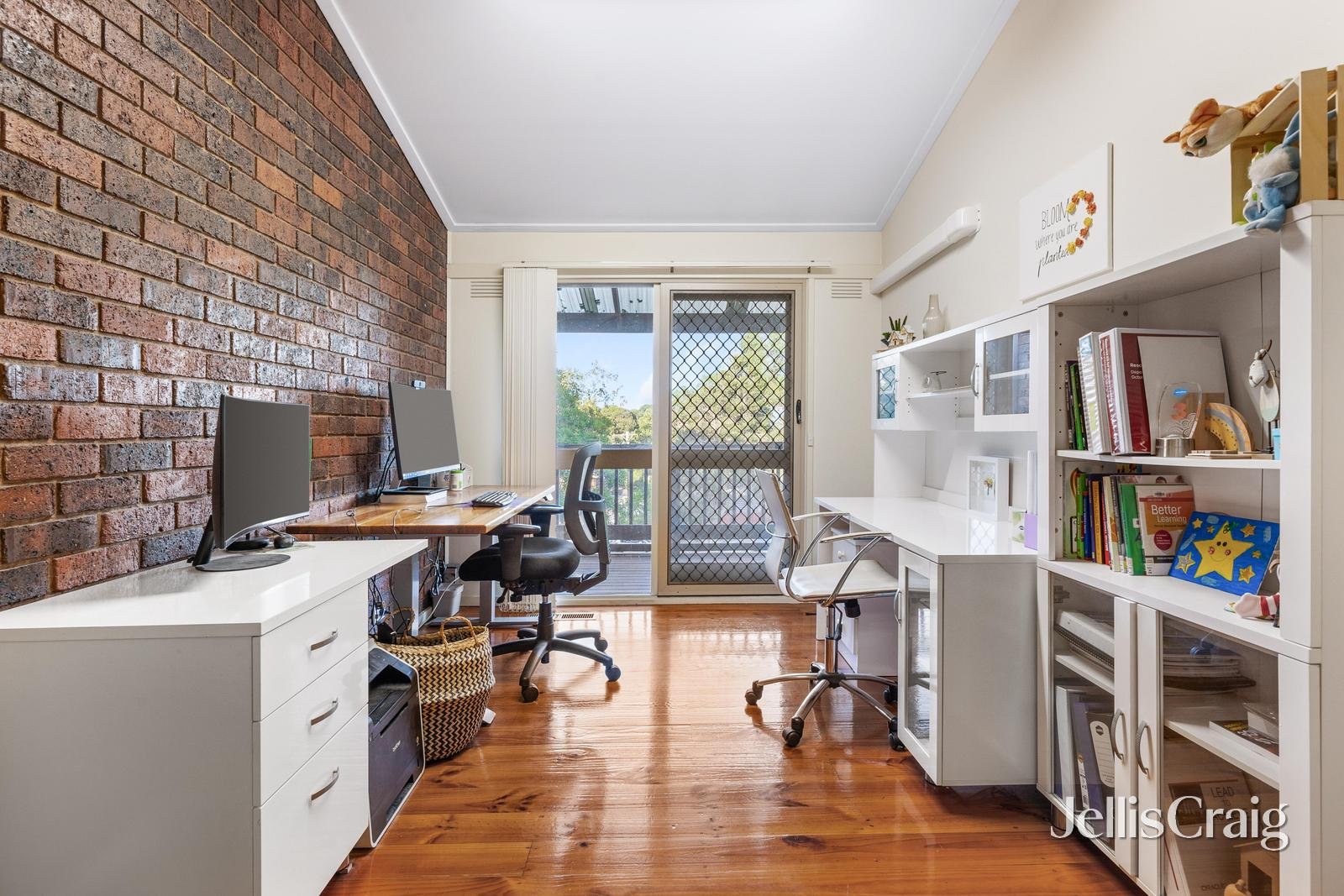 8 Highvale Road, Glen&nbsp;Waverley image 5