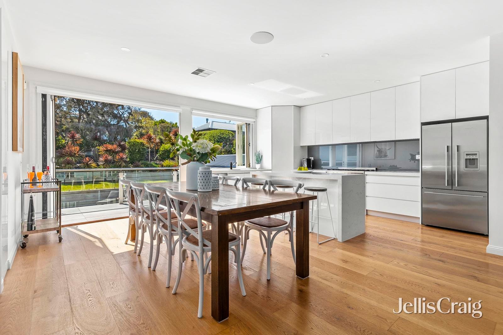 8 Hill Street, Sorrento image 3