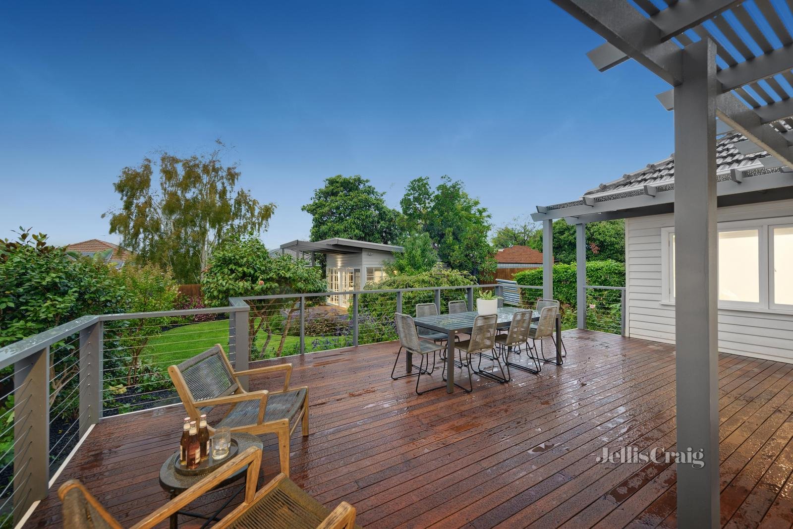 8 Hillside Avenue, Bentleigh image 11