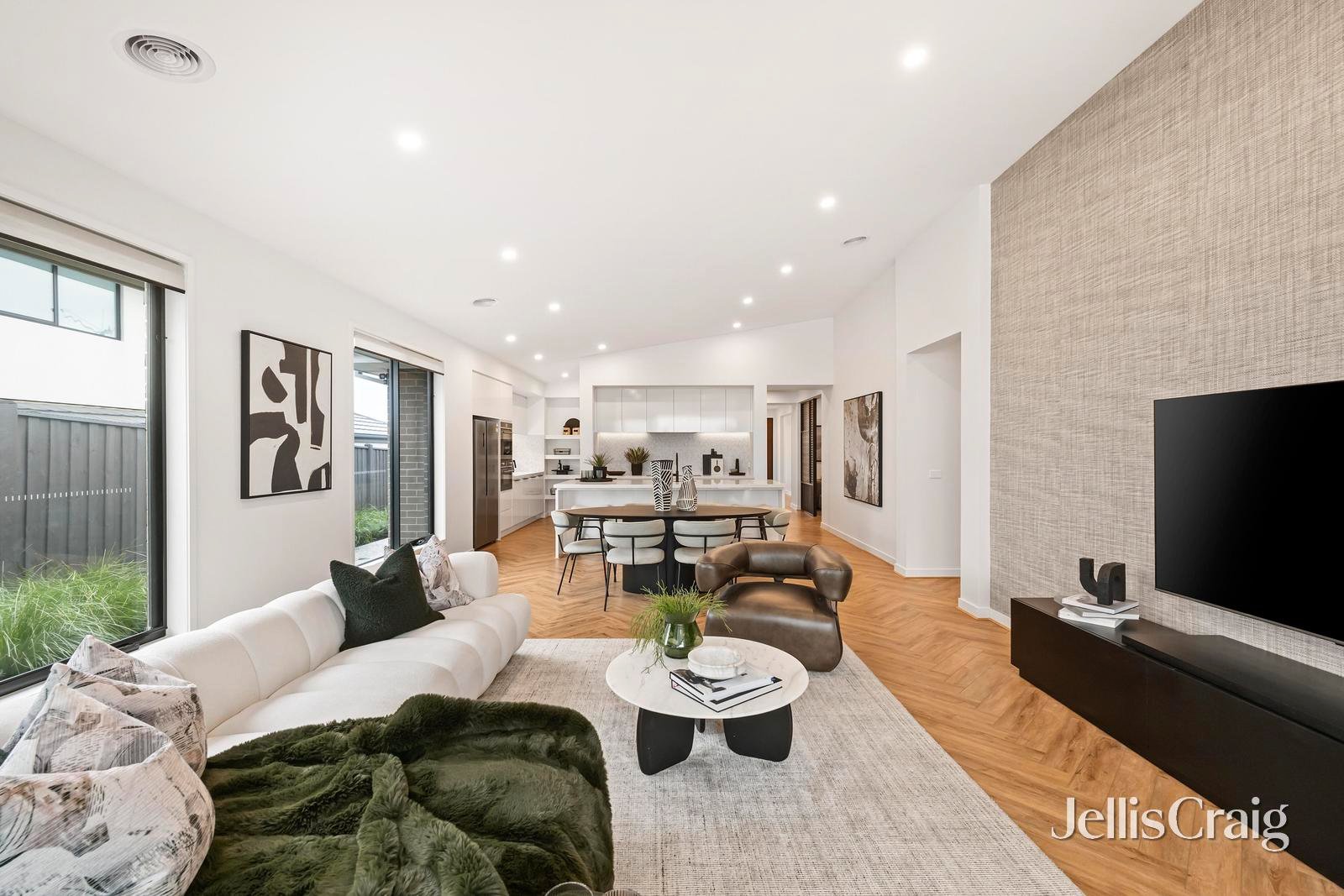 8 Honour Avenue, Lilydale image 4