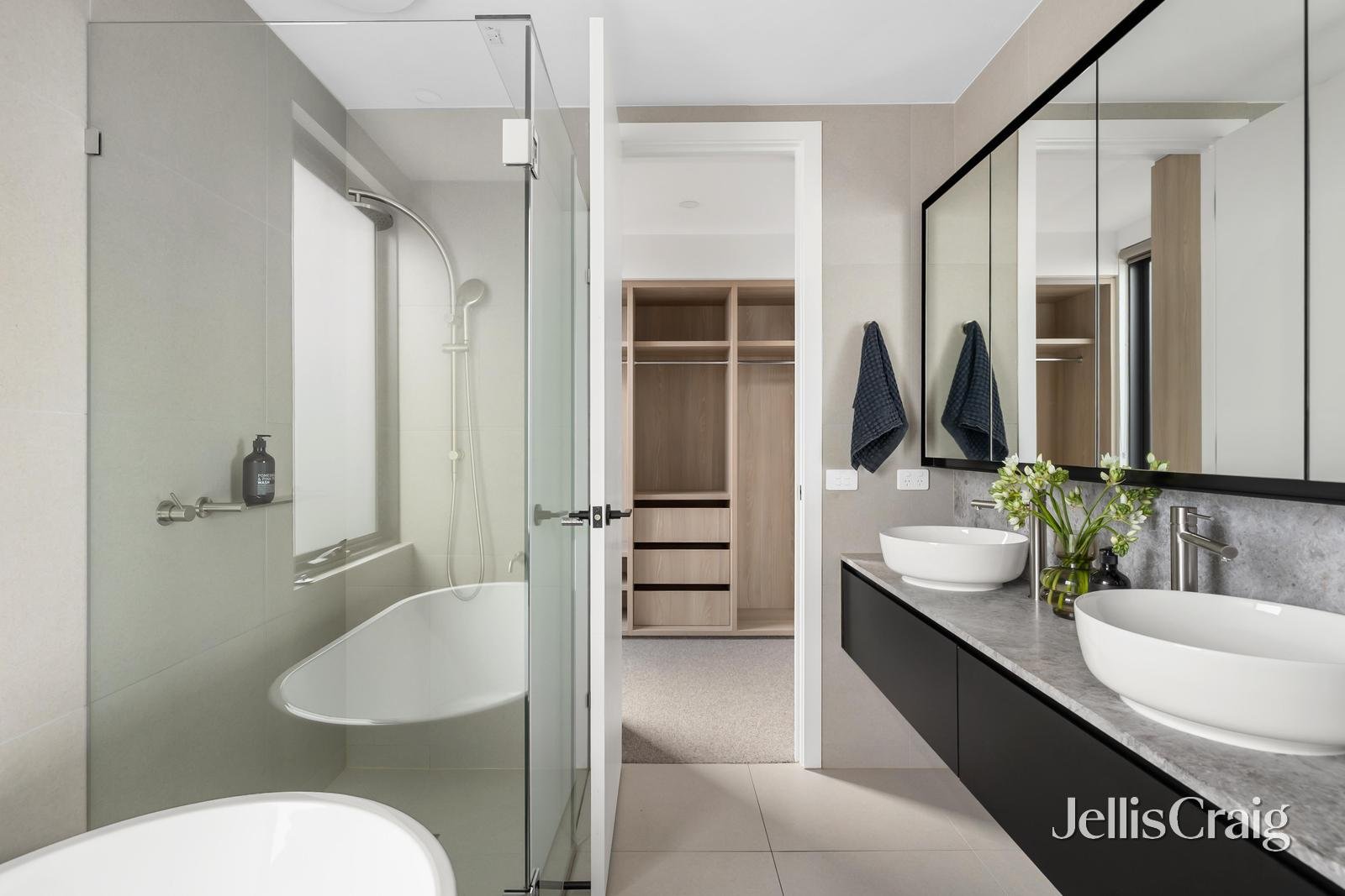 8 Hunter Street, Richmond image 7