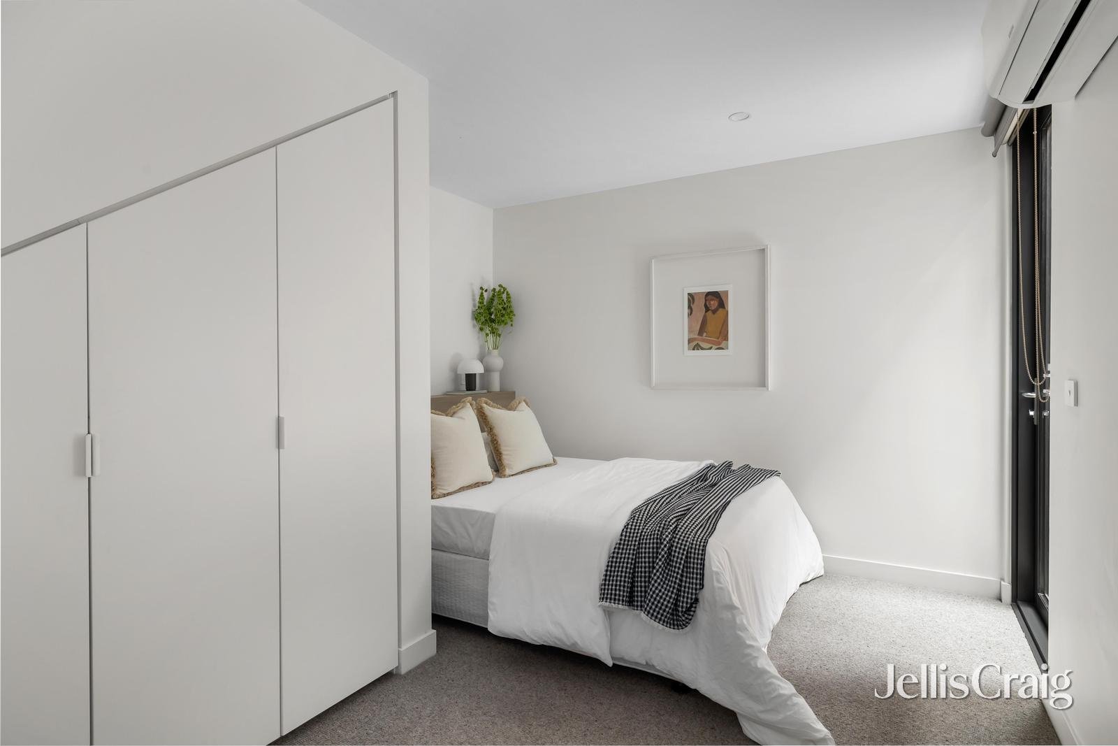 8 Hunter Street, Richmond image 8