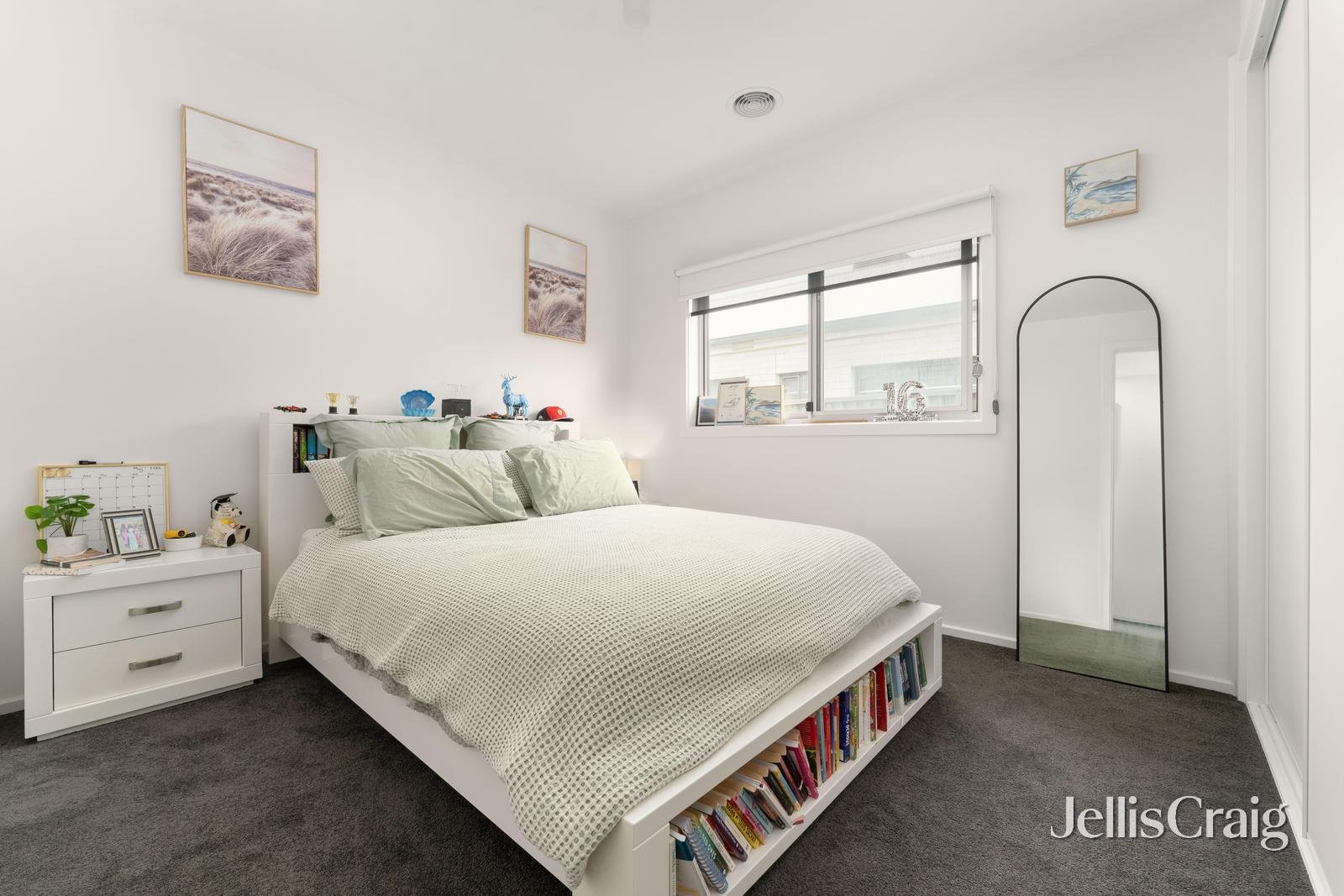 8 Hutchinson Drive, Lucas image 14