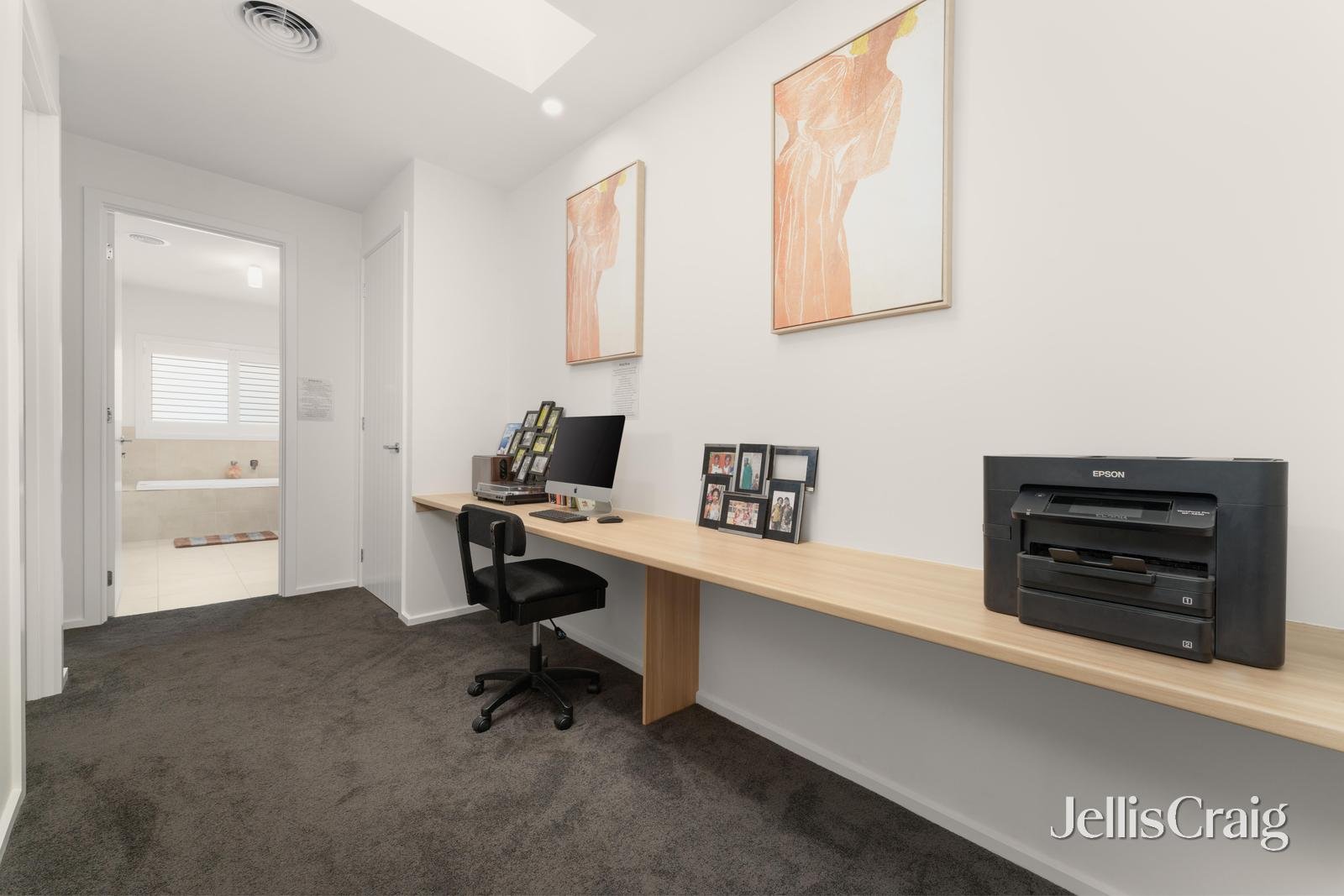 8 Hutchinson Drive, Lucas image 16