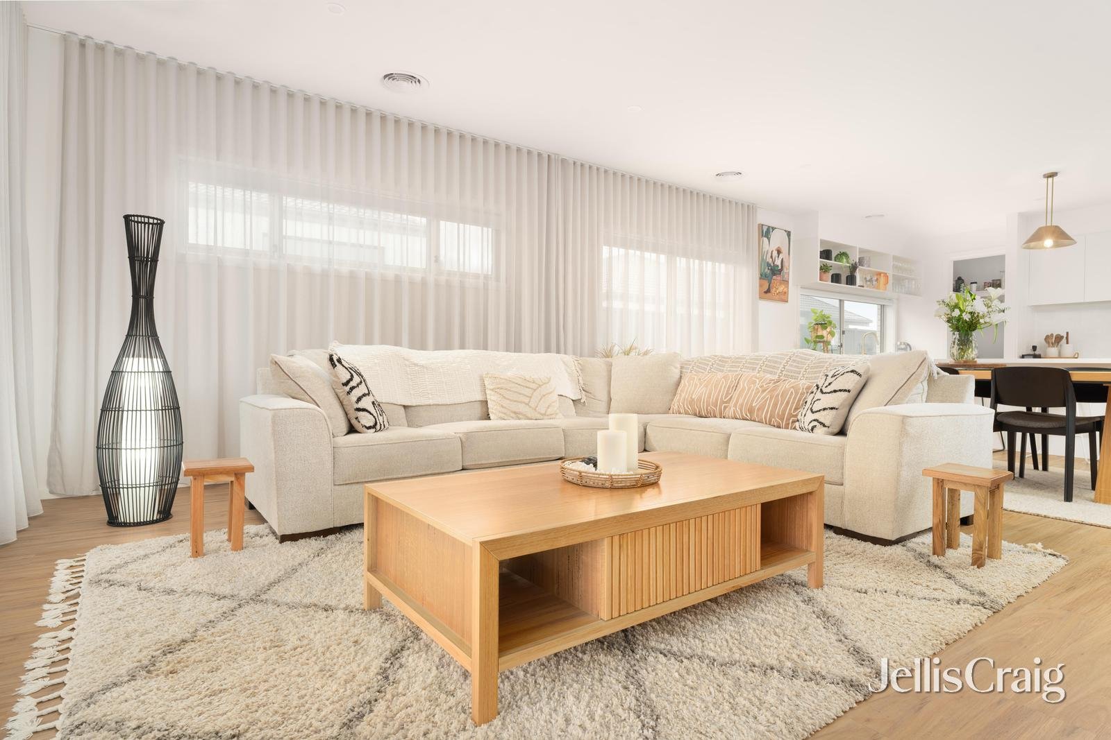 8 Hutchinson Drive, Lucas image 20