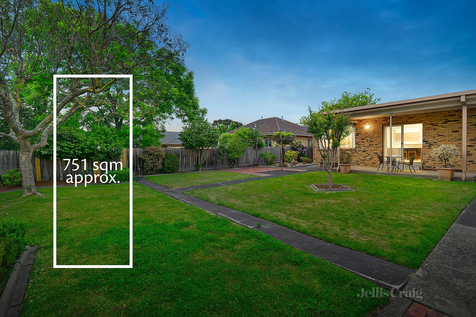 8 Irving Street, Mount Waverley image 10