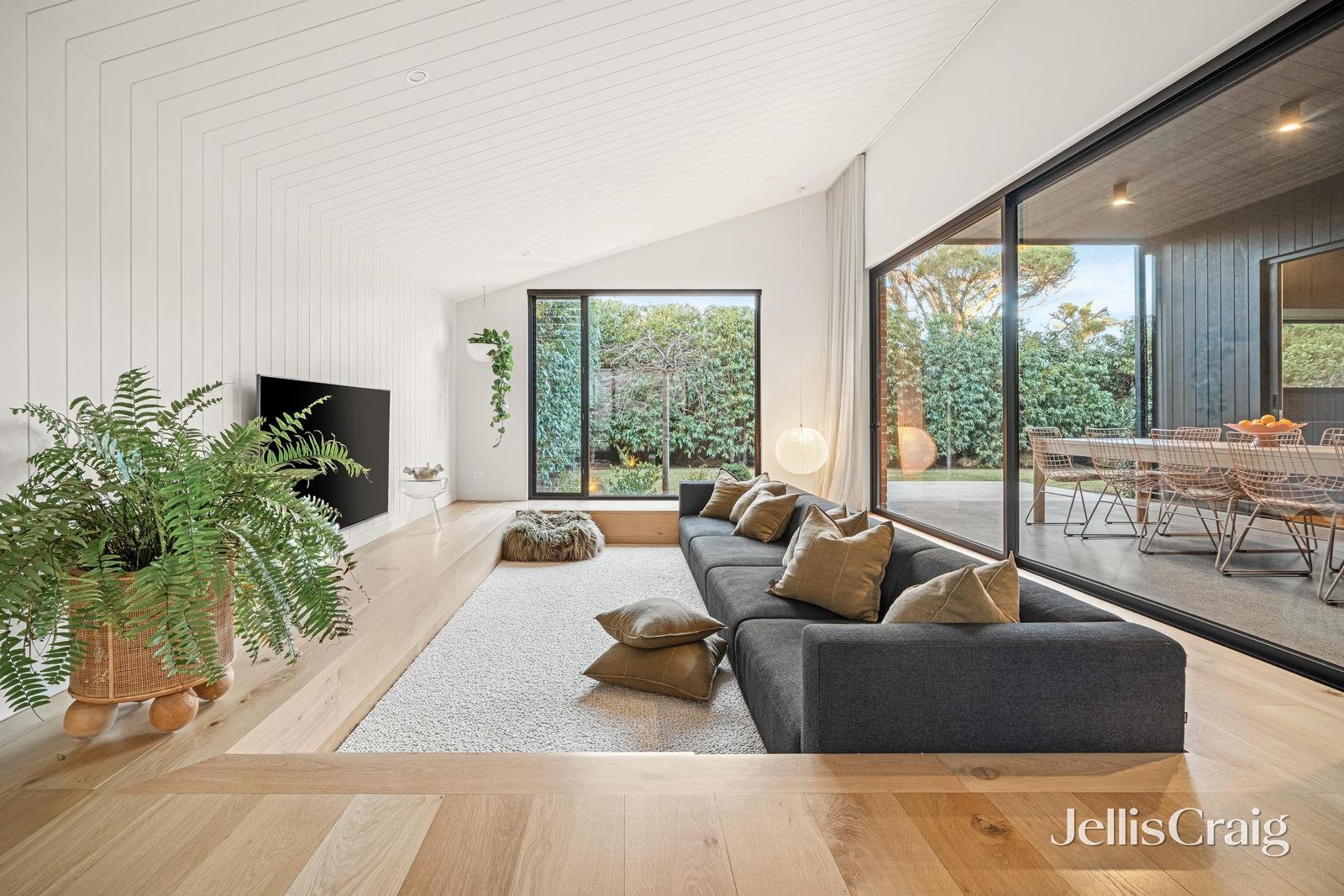 8 James Avenue, Aspendale image 3