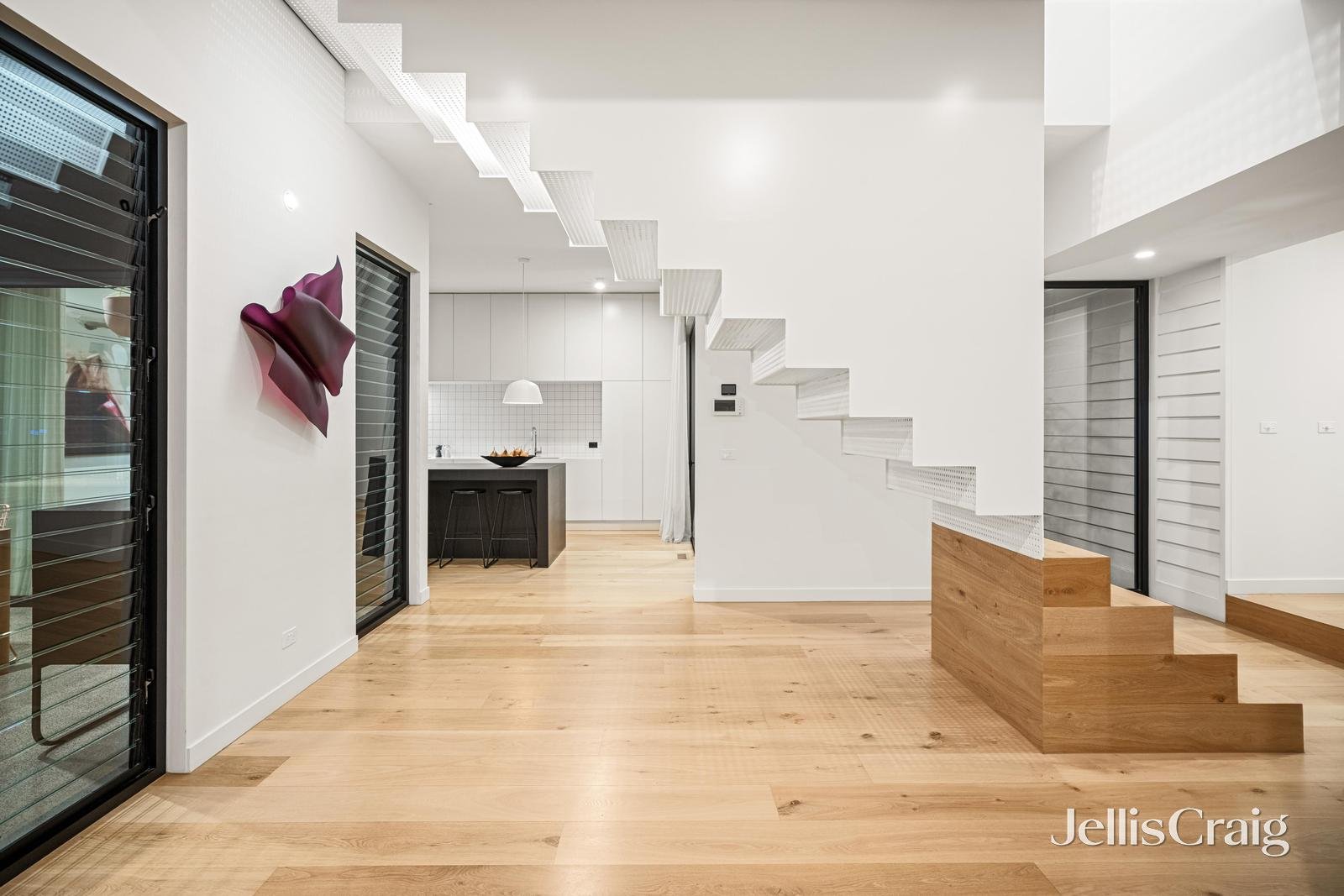 8 James Avenue, Aspendale image 11