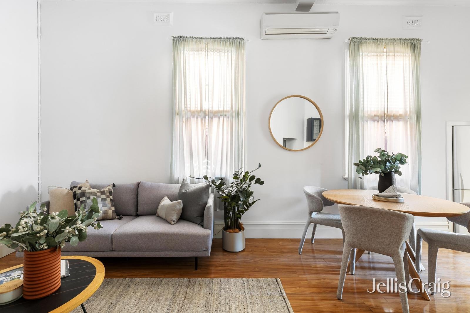 8 James Street, Richmond image 2