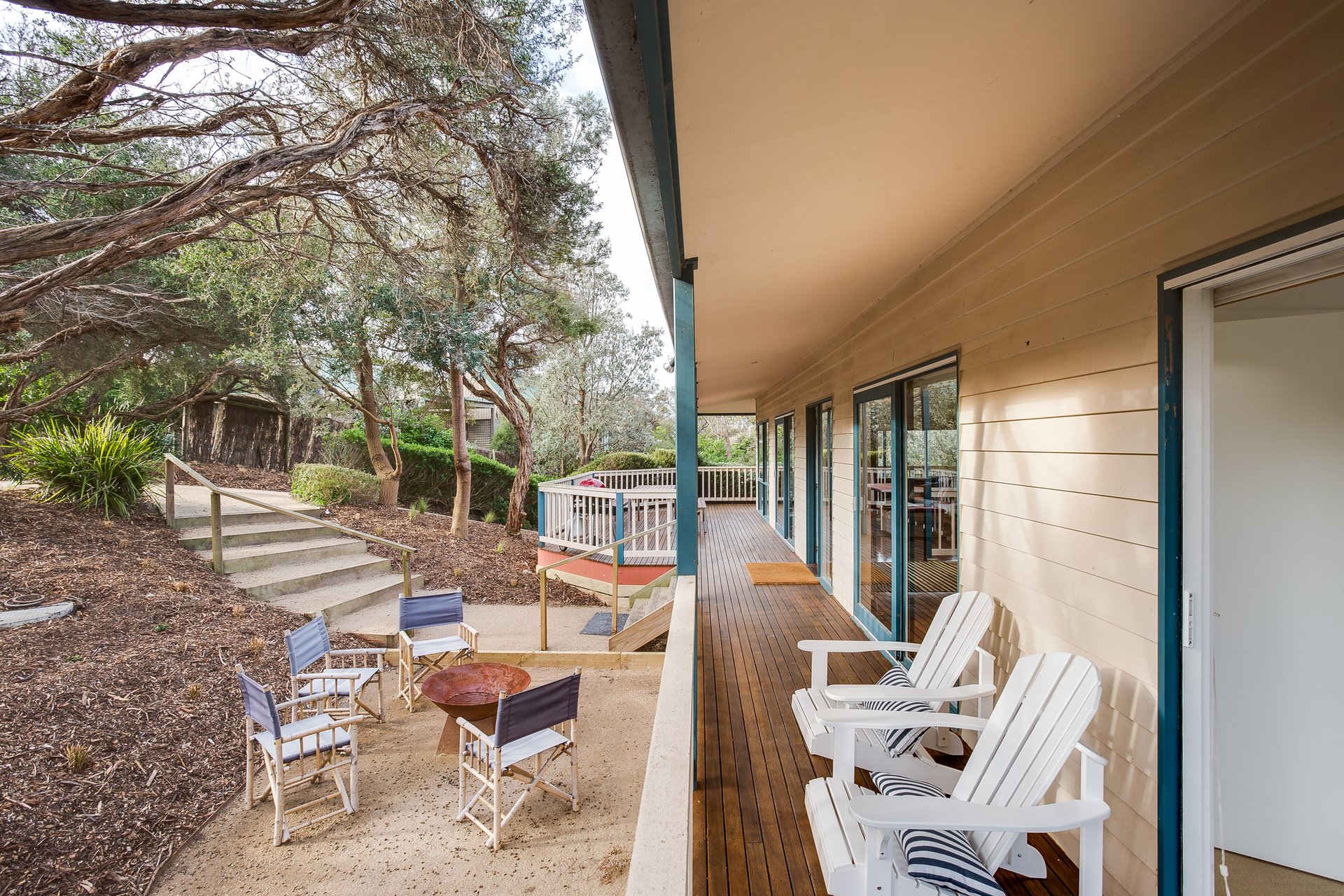 Property Gallery Thumbnail 8