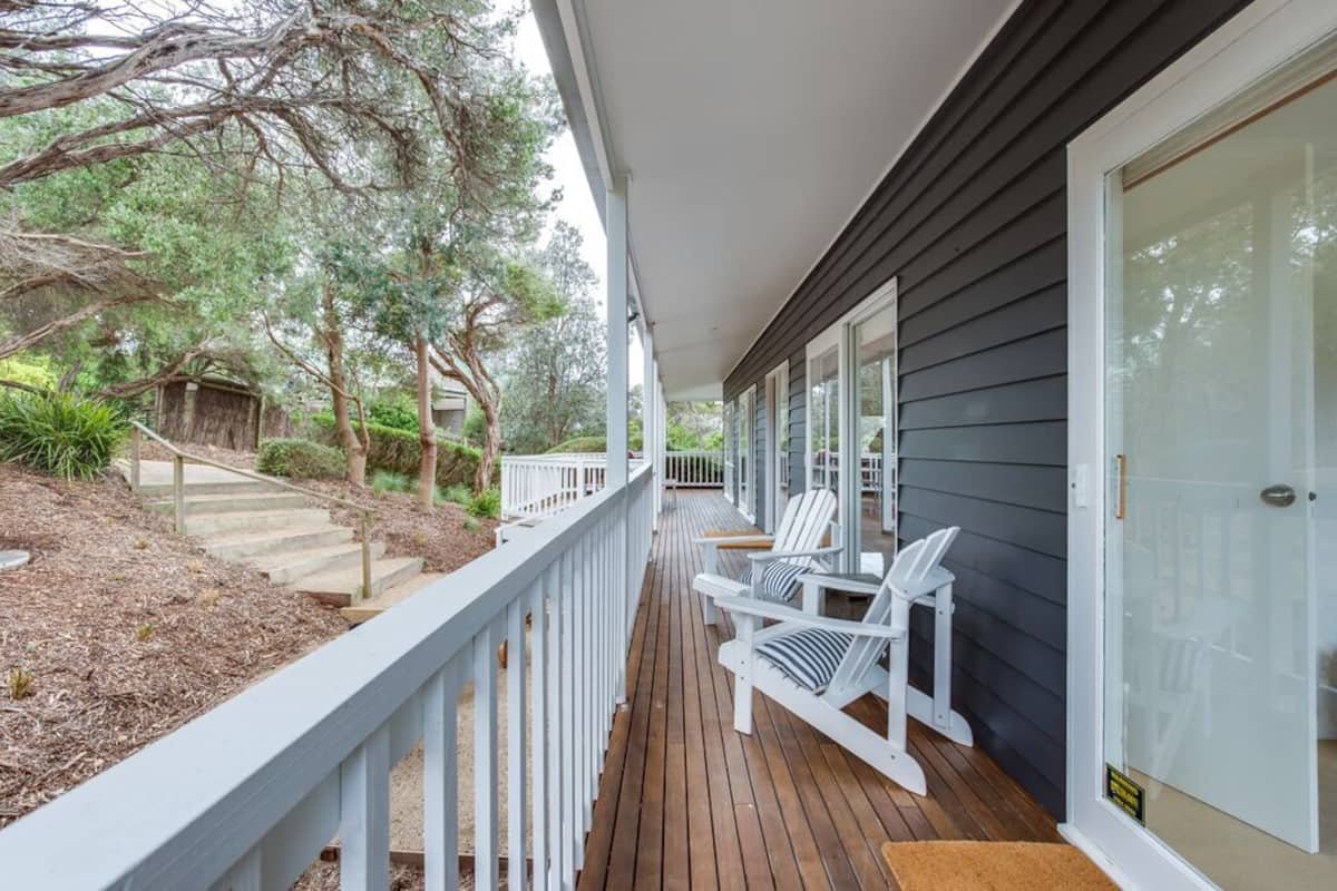 Property Gallery Thumbnail 11