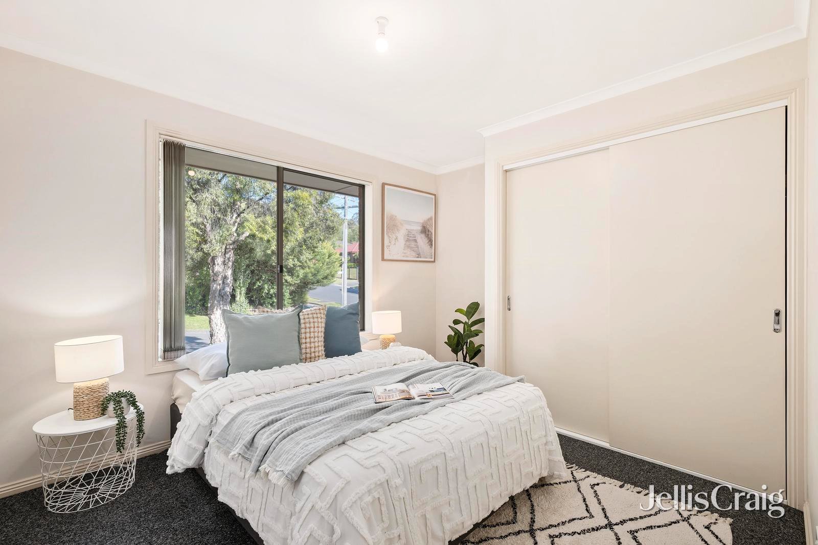 8 Jean Court, Mooroolbark image 11