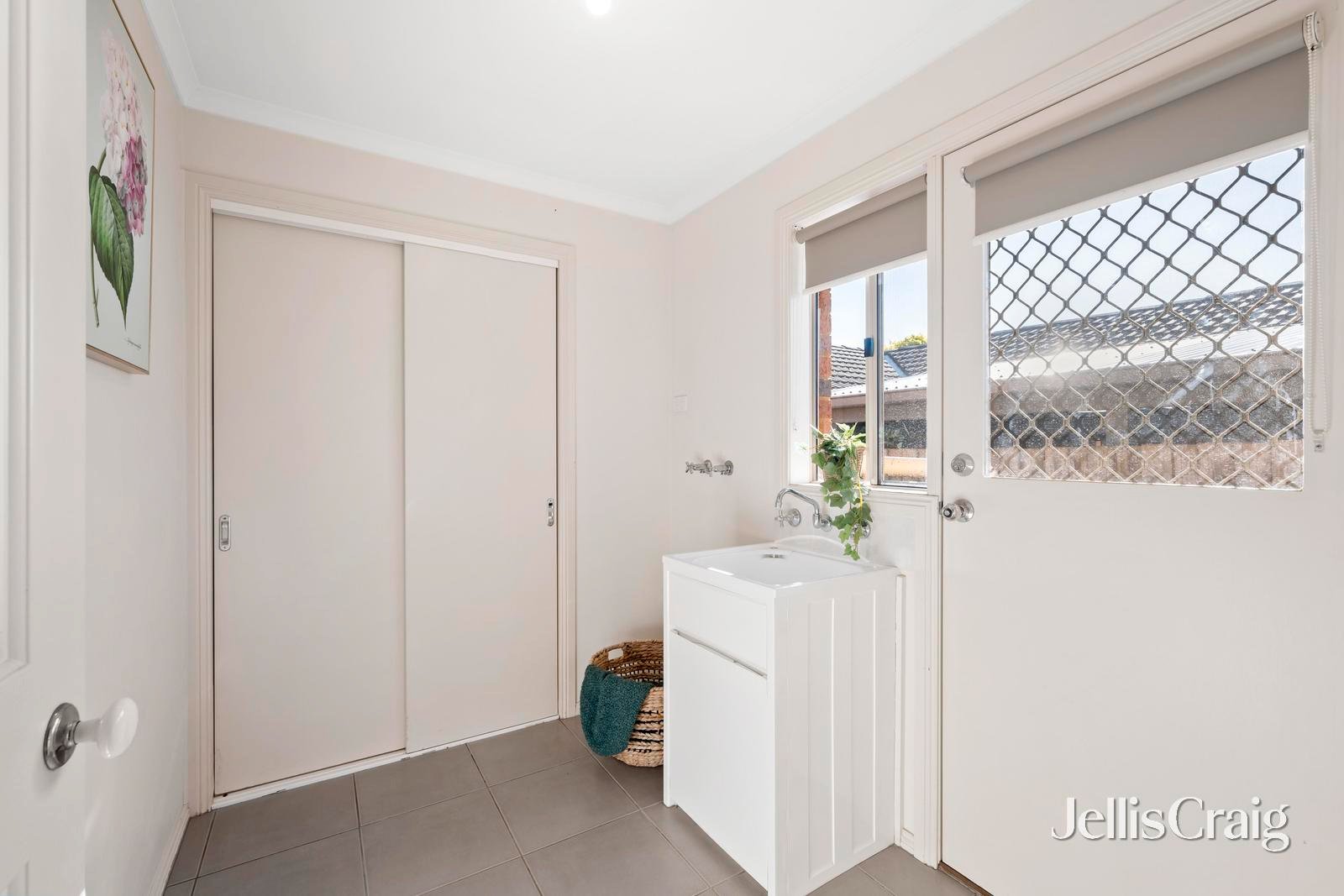 8 Jean Court, Mooroolbark image 13