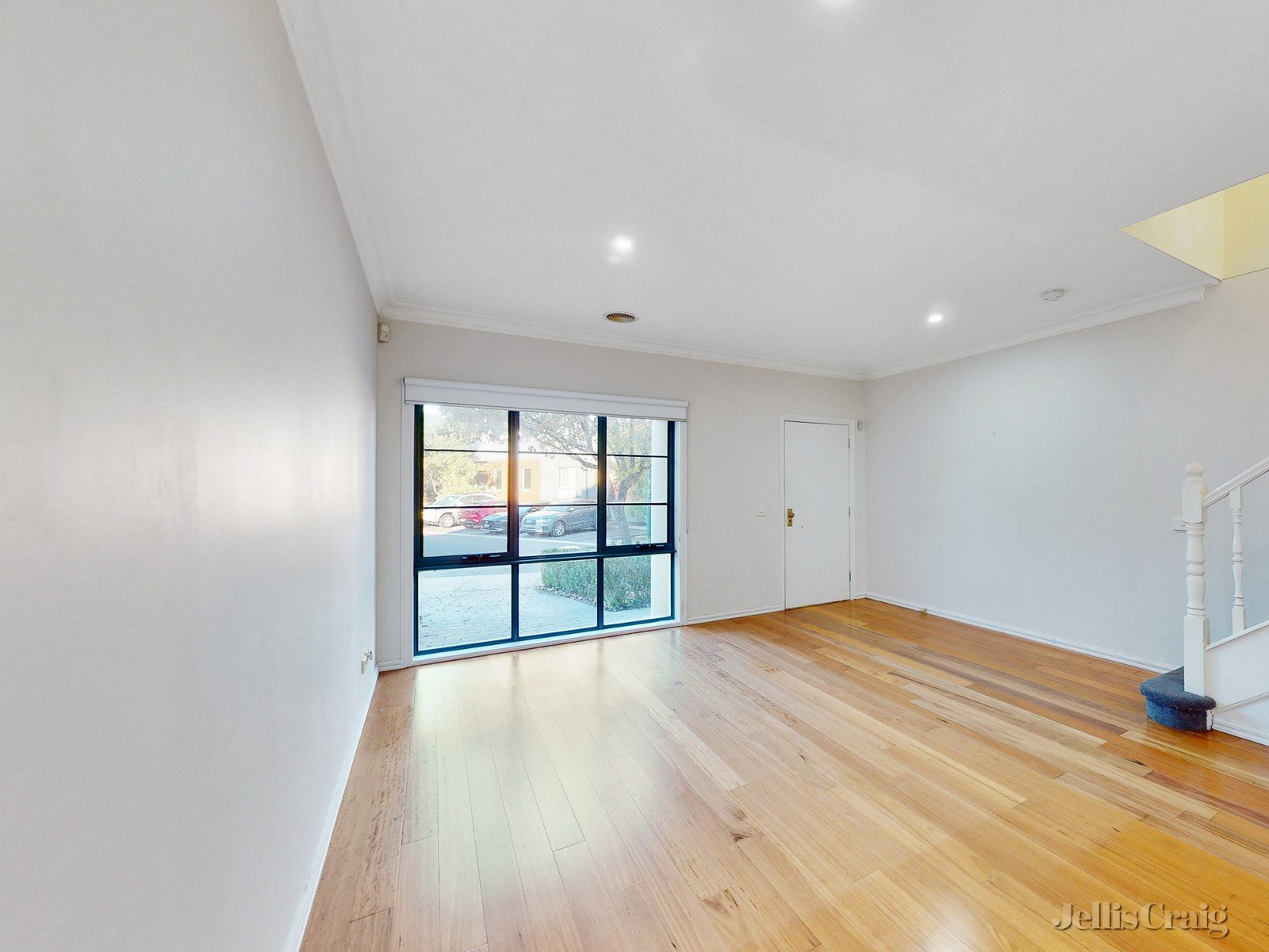 8 Jezabeel Court, Flemington image 5