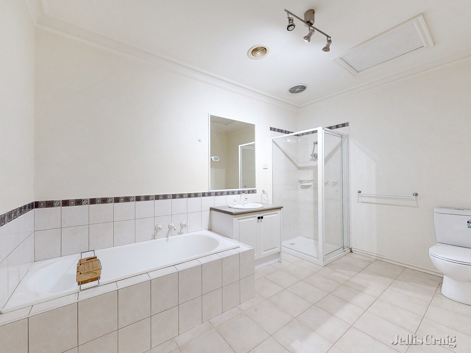 8 Jezabeel Court, Flemington image 10