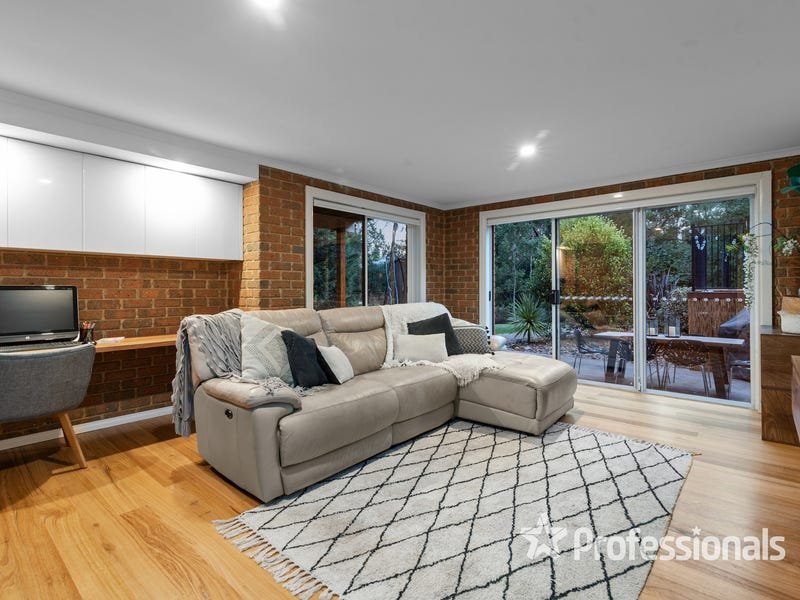 8 Justin Court, Croydon North image 13