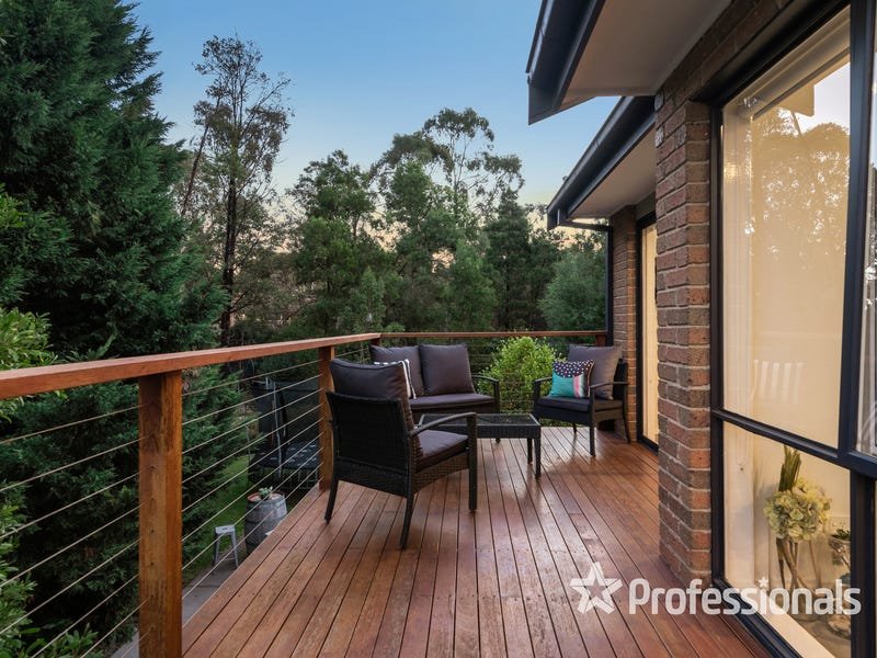 8 Justin Court, Croydon North image 14