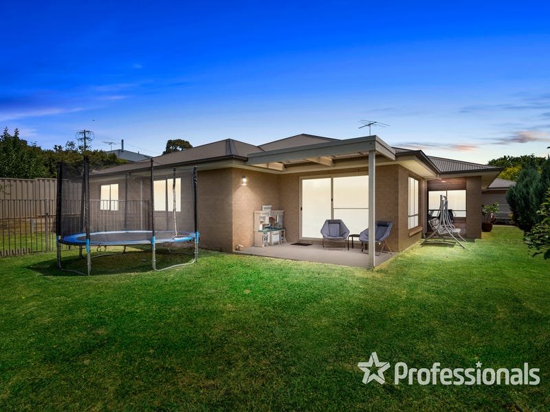 8 Kameel Drive, Yarra Glen image 19