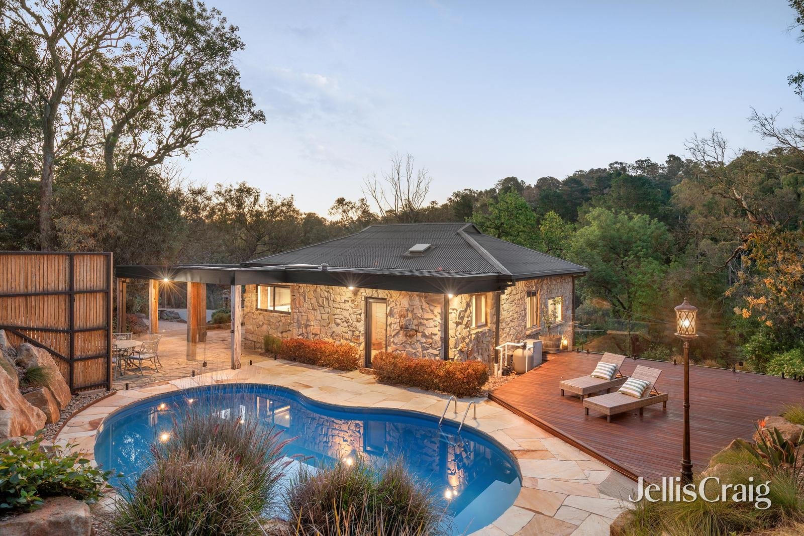 8 Kangaroo Ground-Warrandyte Road, North Warrandyte image 16