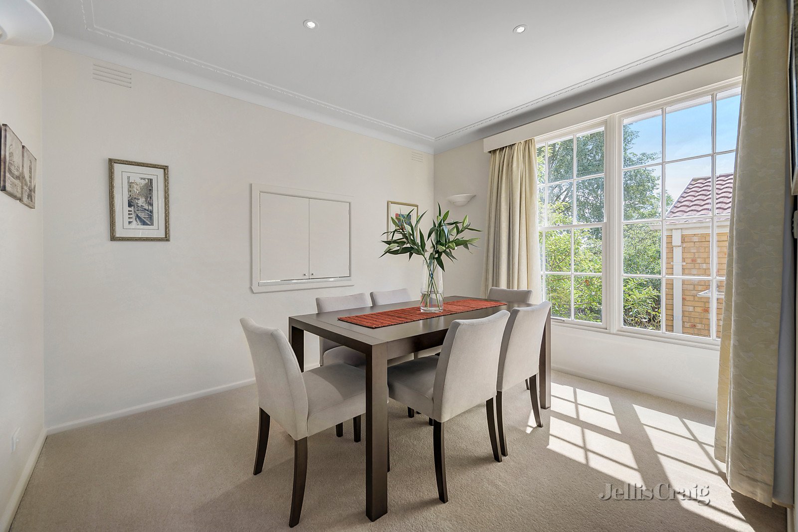 8 Kawarren Street, Balwyn North image 3