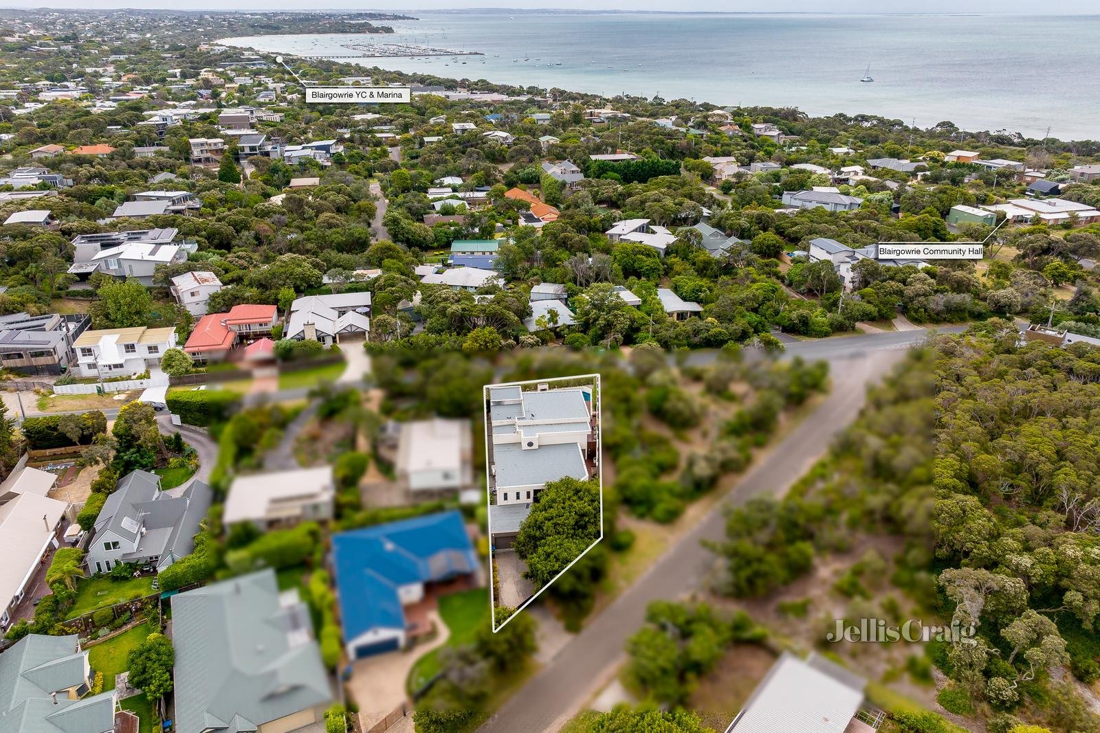 8 Kennedy Street, Blairgowrie image 5