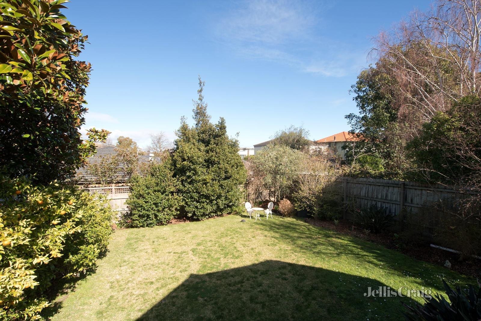 8 Kerr Crescent, Camberwell image 13