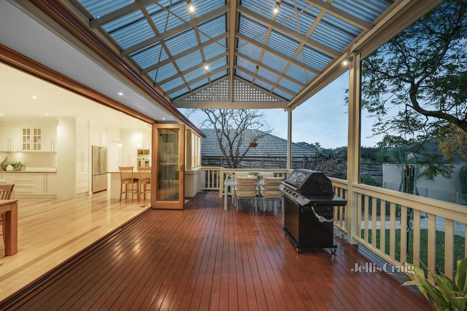 8 Kevin Avenue, Blackburn image 15
