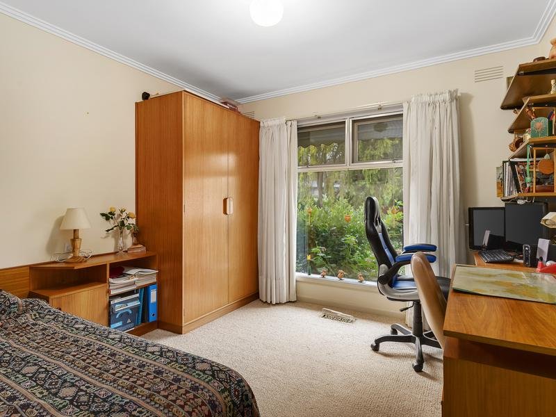8 Kiewa Street, Doncaster image 8