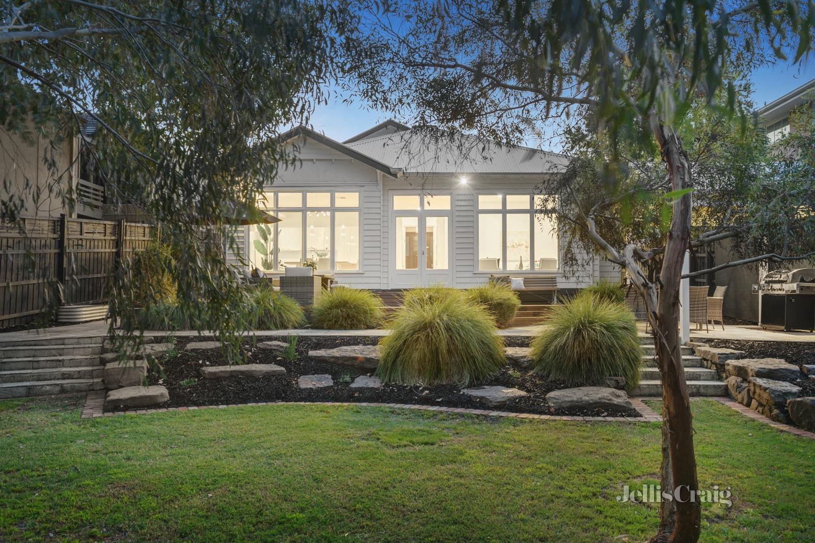 8 King Street, Balwyn image 15