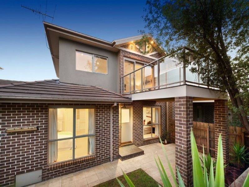 8 Kingswood Rise, Box Hill South image 10