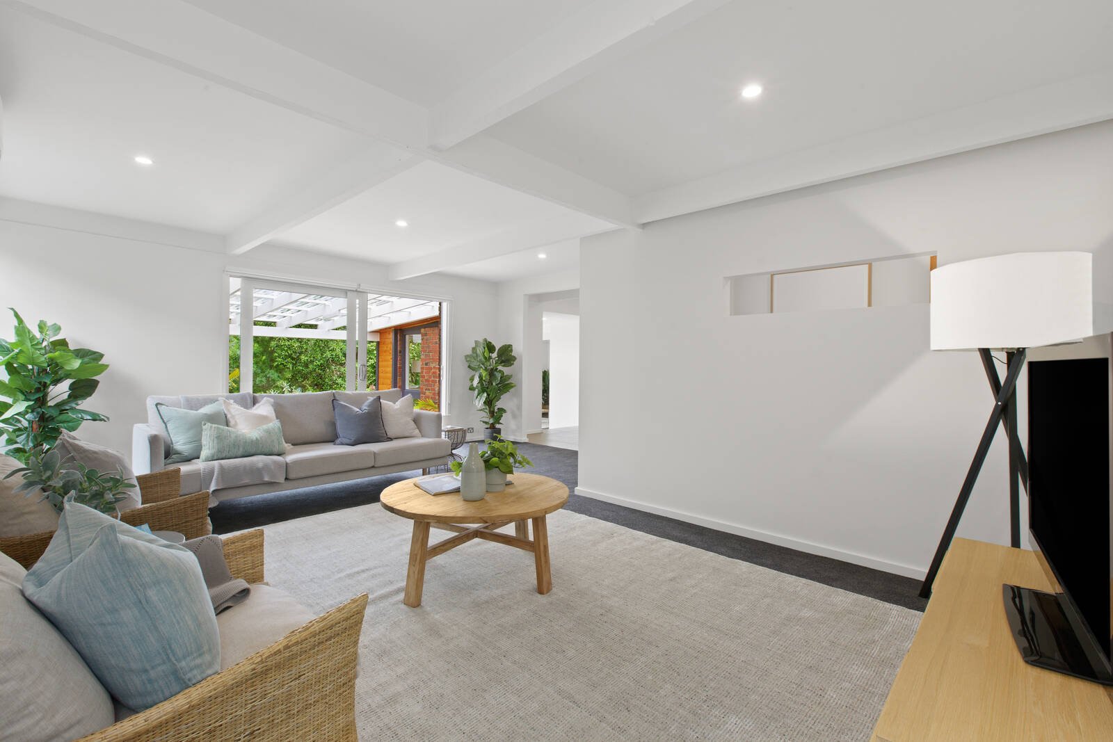 Property Gallery Thumbnail 7
