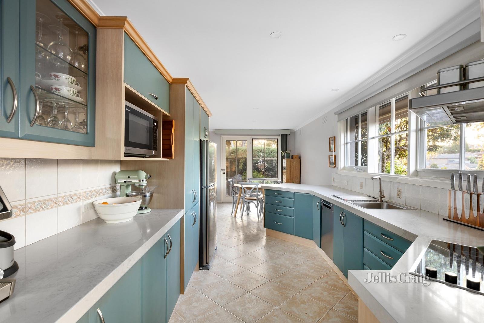 8 Koora Court, Yallambie image 5