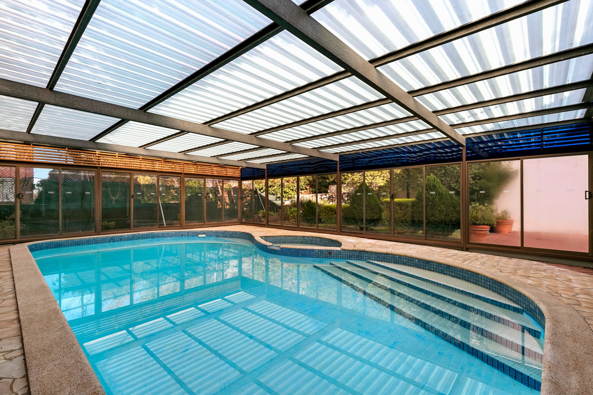 Property Gallery Thumbnail 3