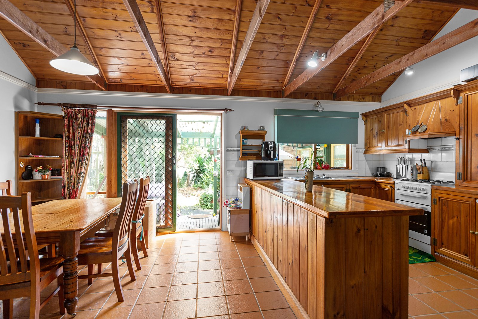 Property Gallery Thumbnail 6