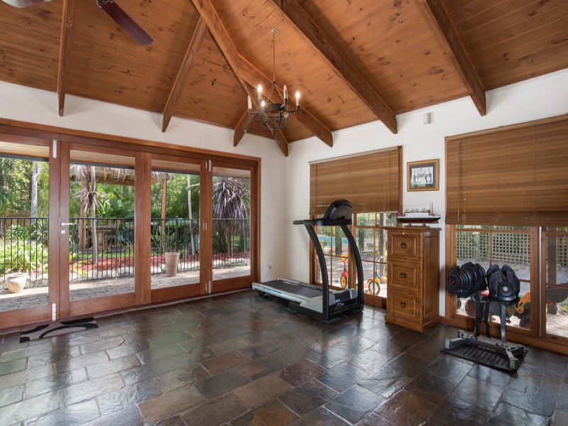 8 Lewis Road, Montrose image 9