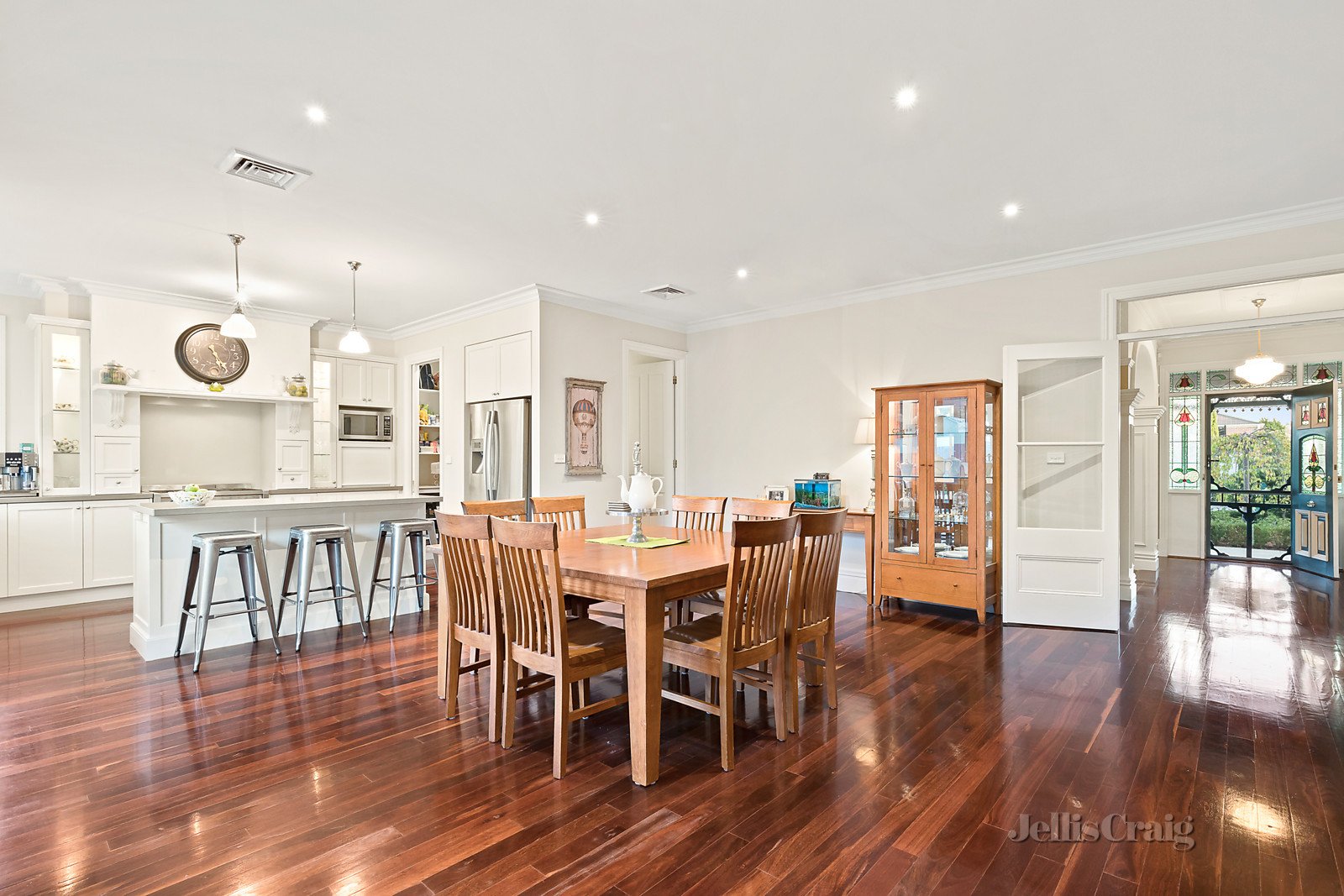 8 Lillypilly Lane, Plenty image 3