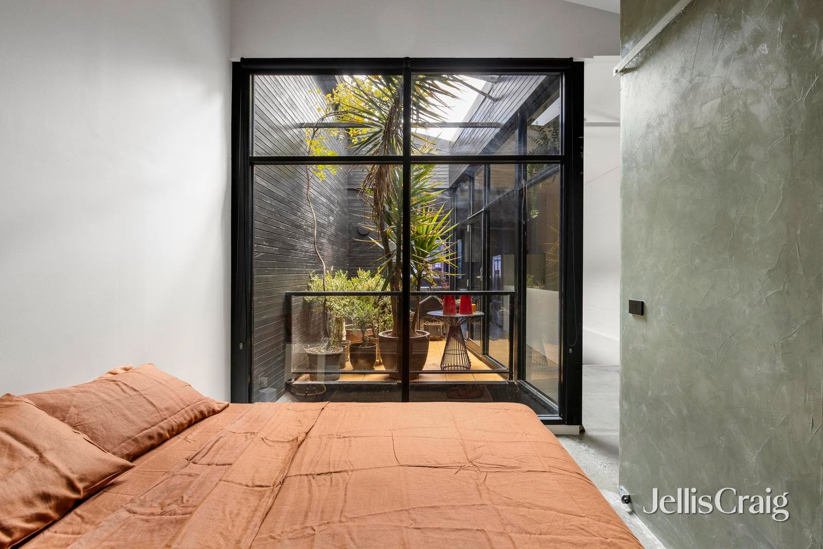 8 Little Oxford Street, Collingwood image 8