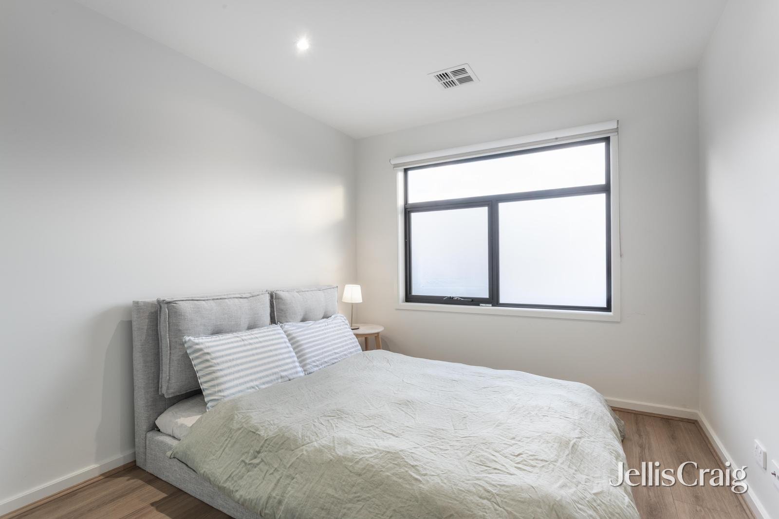 8 Livingstone Circuit, Mulgrave image 8