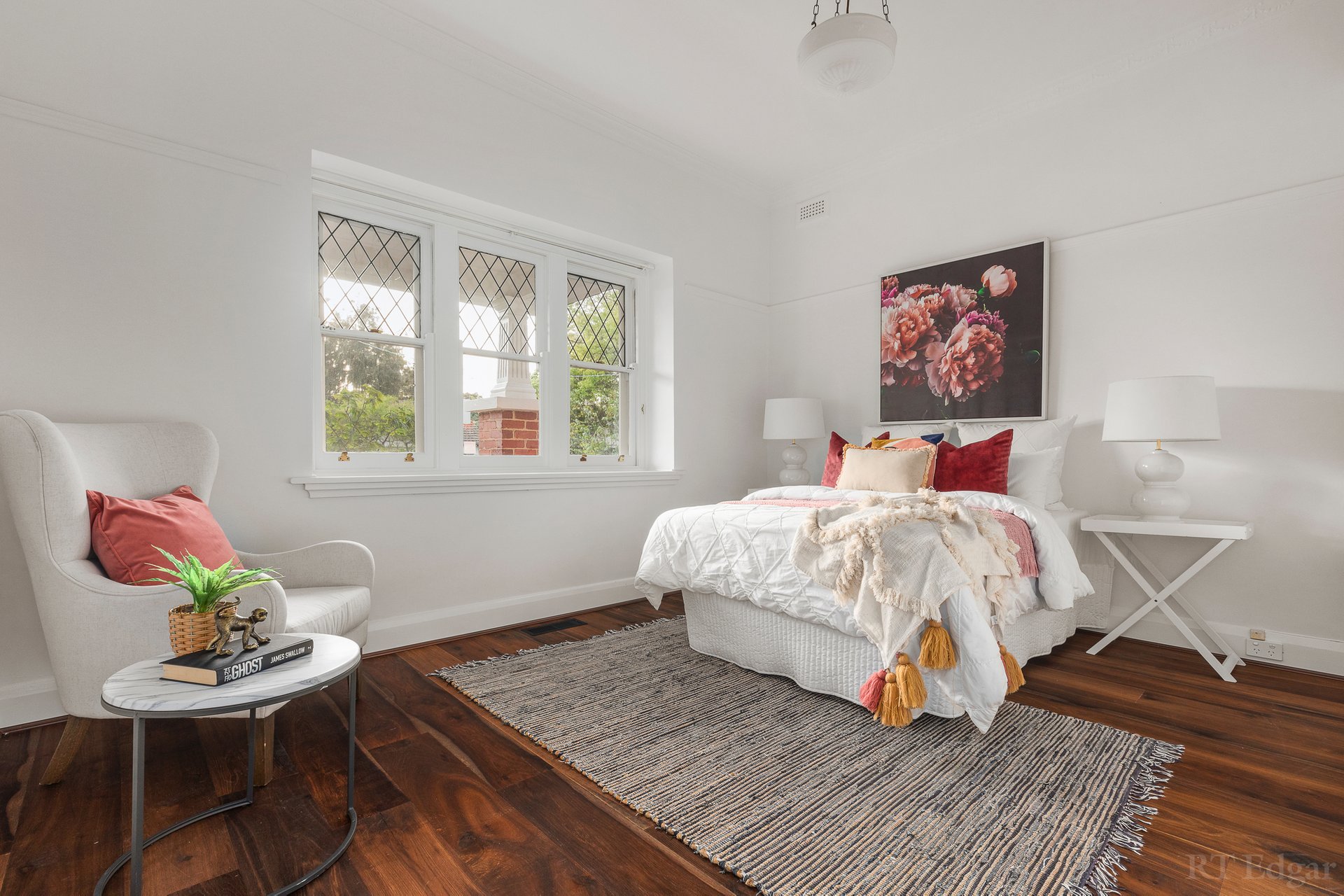 Property Gallery Thumbnail 11
