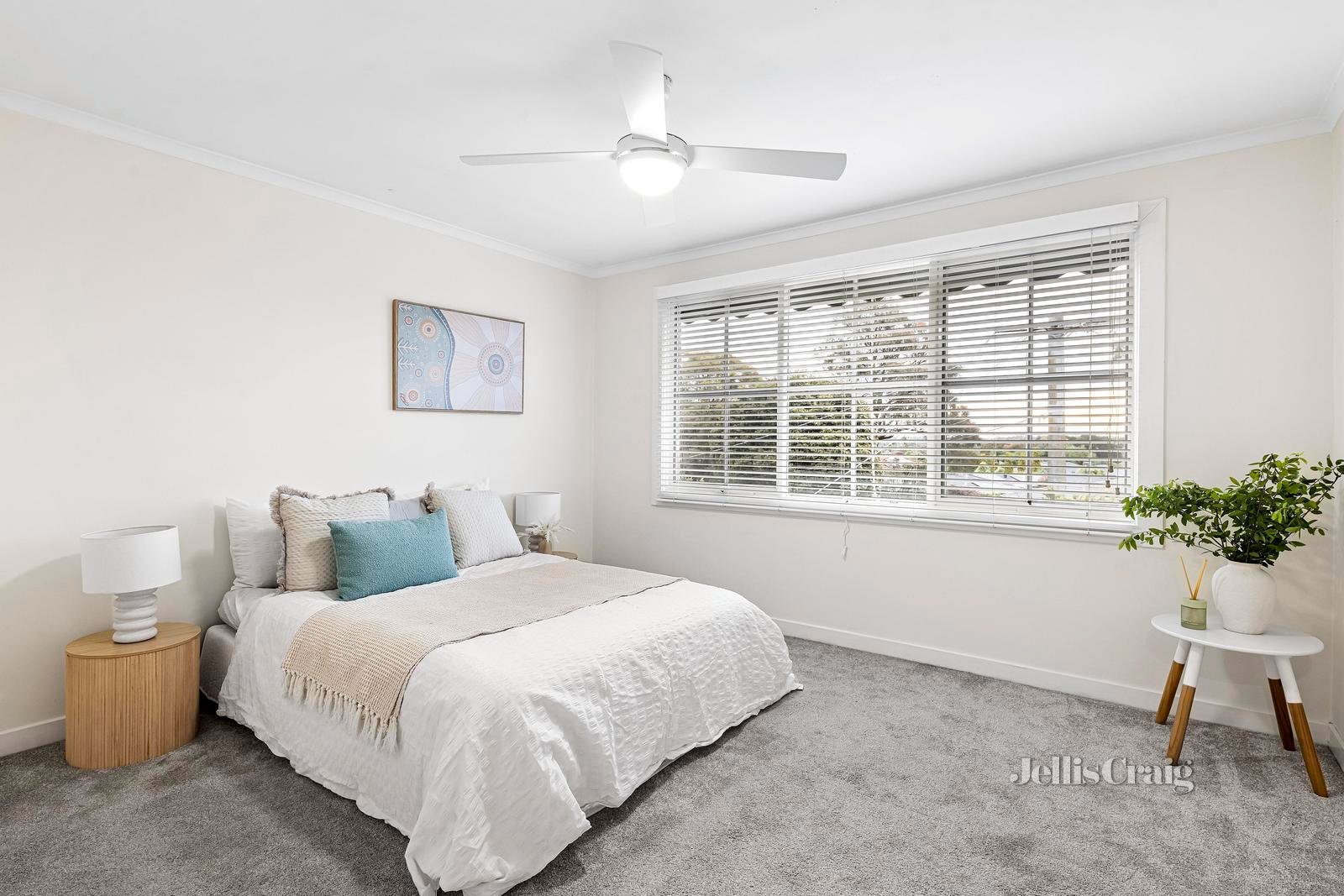 8 Loddon Court, Croydon Hills image 13