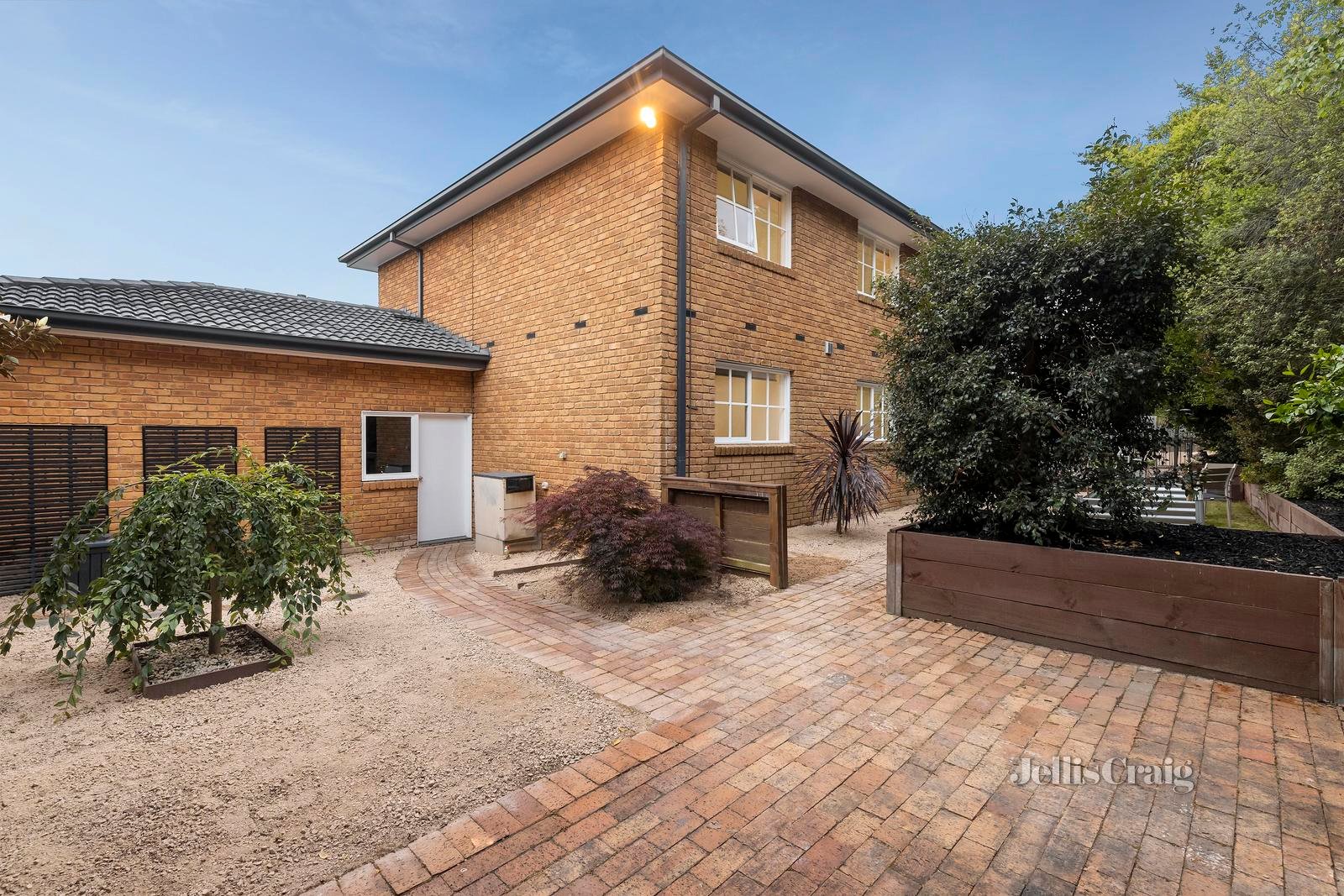 8 Loddon Court, Croydon Hills image 19