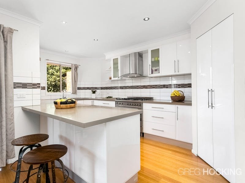 8 Logan Avenue, Altona image 5