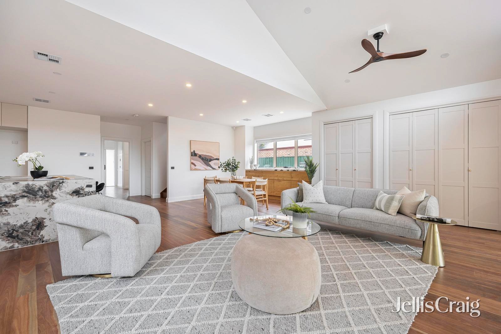 8 Long Street, Williamstown image 2