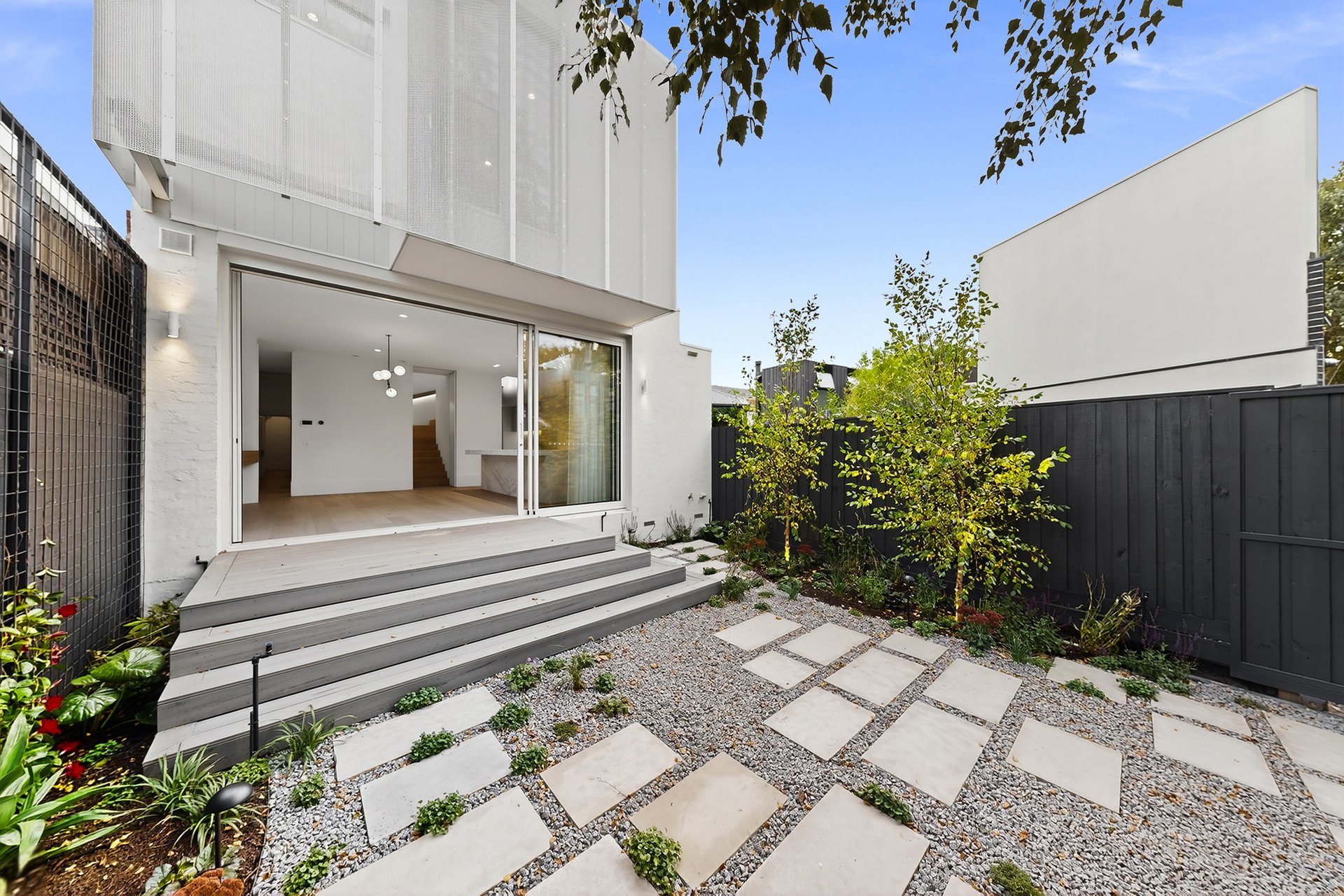 8 Longmore Street Street, St&nbsp;Kilda&nbsp;West image 2