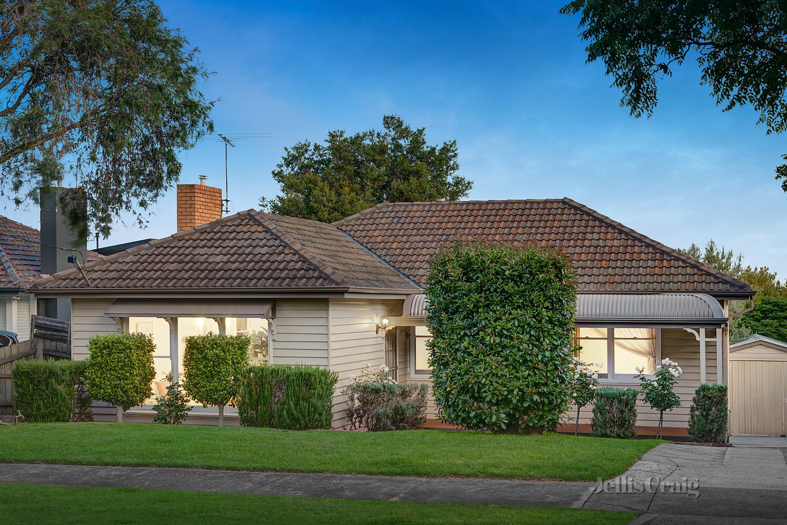 8 Longmuir Road, Watsonia image 1