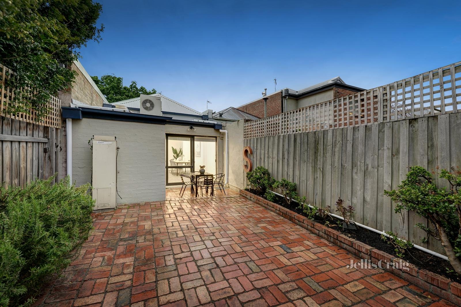 8 Lorne Road, Prahran image 6