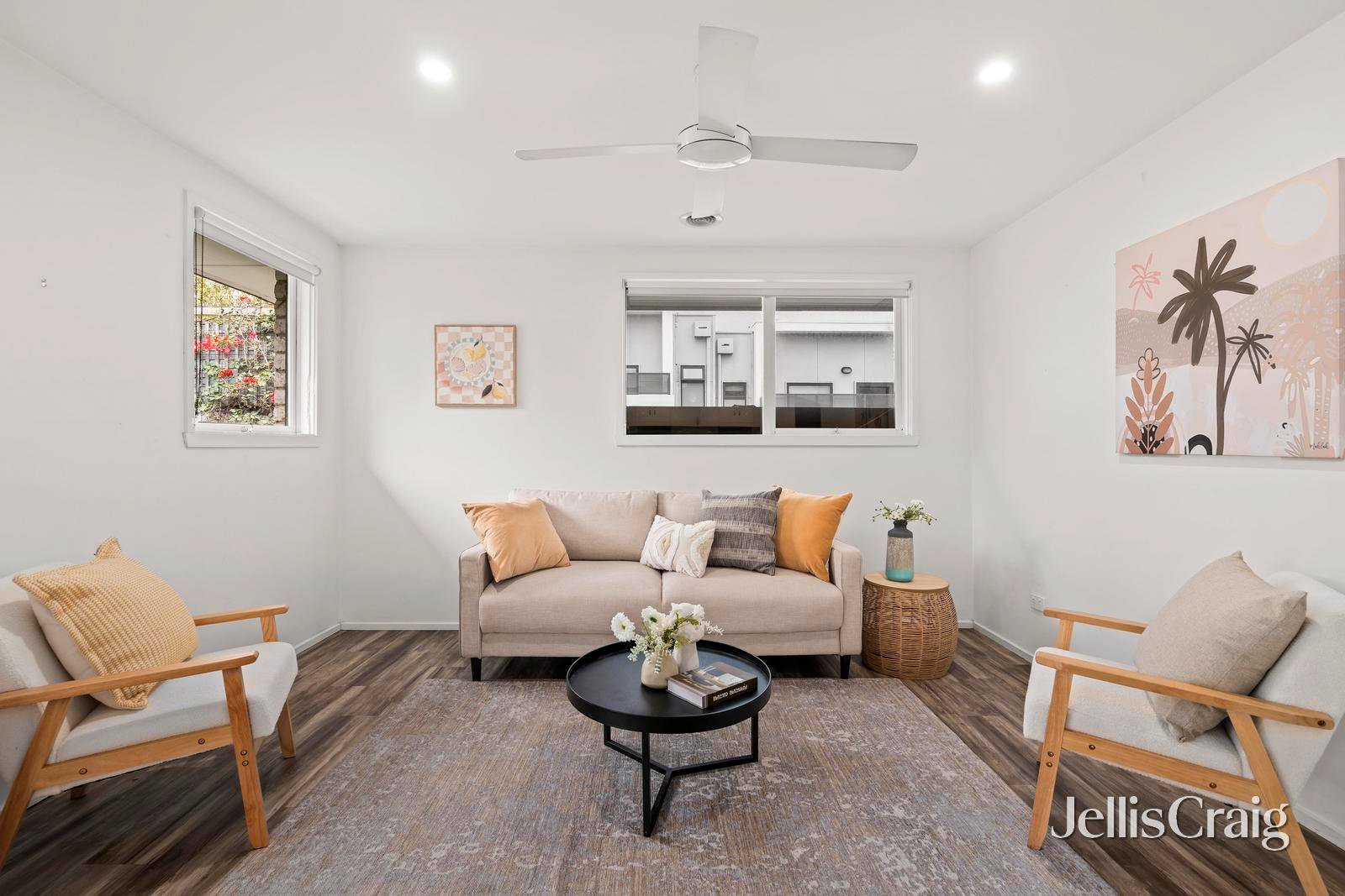 8 Luton Court, Rowville image 4